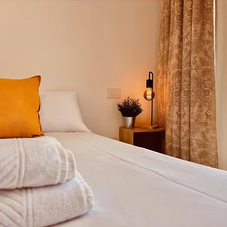 Click&guest - Canarian Essence In Gran Canaria *